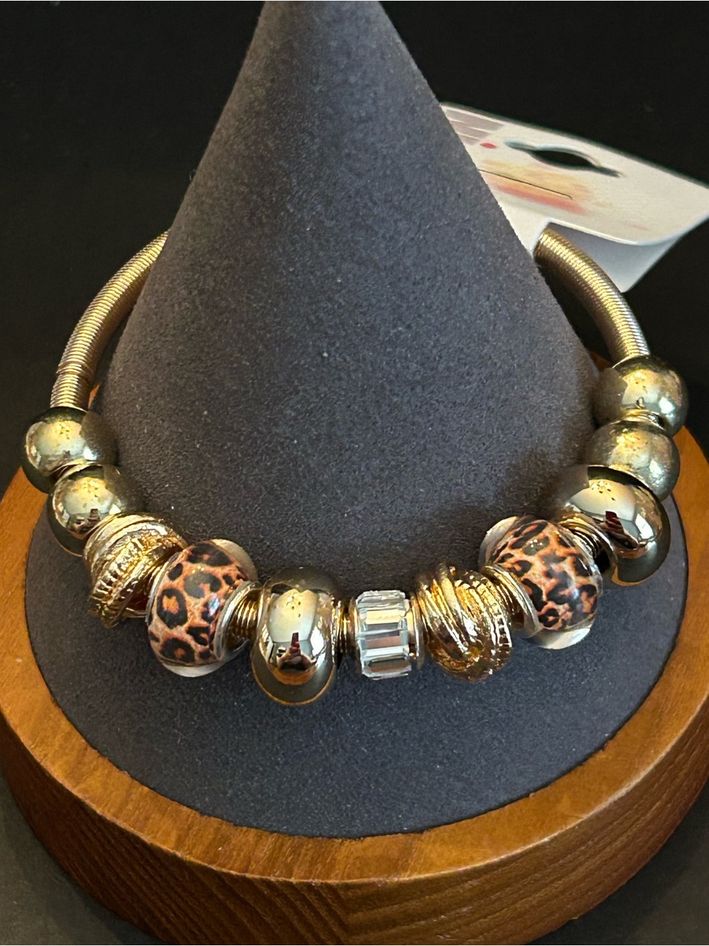 Nicole Leopard 🐆 Print Glass Bead Stretch Bracelet w/Golden Charm Accents NWT
